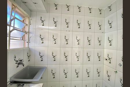 Casa de condomínio para alugar com 42m², 2 quartos e 1 vagaÁrea de Serviço