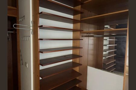 Apartamento à venda com 240m², 3 quartos e 4 vagas Apartamento à venda com 240m², 3 quartos e 4 vagasFoto 34