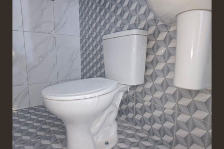 Studio para alugar com 40m², 1 quarto e sem vaga Studio para alugar com 40m², 1 quarto e sem vagaBanheiro Social