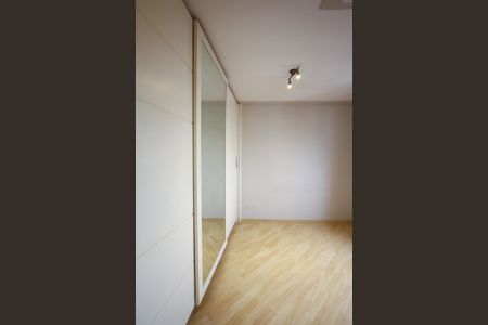 Apartamento à venda com 50m², 1 quarto e 1 vaga Apartamento à venda com 50m², 1 quarto e 1 vagaQuarto / home office