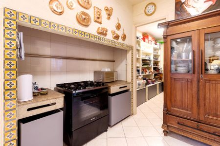 Cozinha de casa de condomínio à venda com 4 quartos, 290m² em Colinas do Ermitage (Sousas), Campinas
