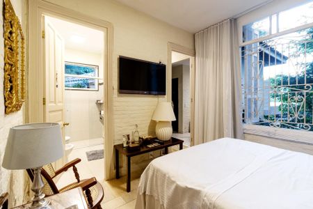 Quarto de casa de condomínio à venda com 4 quartos, 290m² em Colinas do Ermitage (Sousas), Campinas