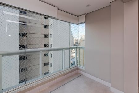 Apartamento para alugar com 61m², 1 quarto e 1 vagaVaranda