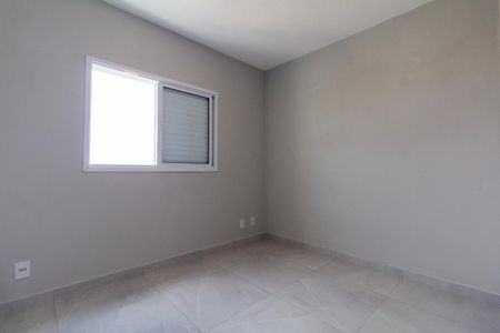 Quarto 1 de apartamento para alugar com 2 quartos, 52m² em Vila Sao Francisco, São Paulo