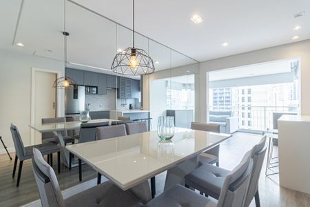 Apartamento para alugar com 56m², 1 quarto e 1 vaga Apartamento para alugar com 56m², 1 quarto e 1 vagaSala de Jantar