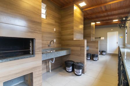 Apartamento à venda com 60m², 2 quartos e 1 vaga Apartamento à venda com 60m², 2 quartos e 1 vagaÁrea comum - Churrasqueira