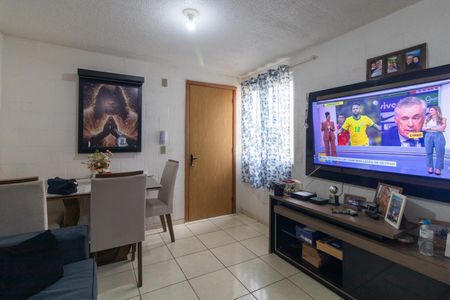 Sala de apartamento à venda com 2 quartos, 60m² em Vila Nova, Porto Alegre