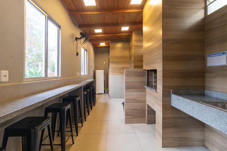 Apartamento à venda com 60m², 2 quartos e 1 vaga Apartamento à venda com 60m², 2 quartos e 1 vagaÁrea comum - Churrasqueira