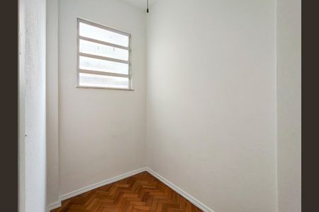 Apartamento à venda com 44m², 1 quarto e sem vaga Apartamento à venda com 44m², 1 quarto e sem vagaSaleta