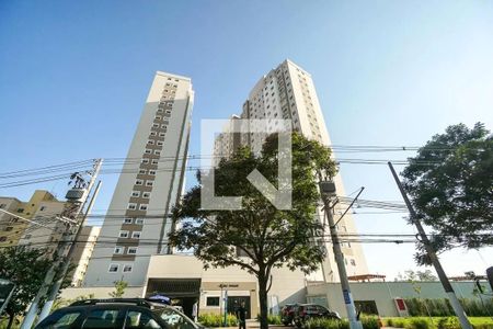 Apartamento para alugar com 43m², 2 quartos e sem vaga Apartamento para alugar com 43m², 2 quartos e sem vagaFachada