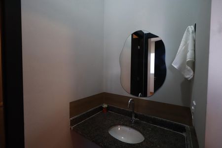 Apartamento para alugar com 43m², 2 quartos e sem vagaBanheiro