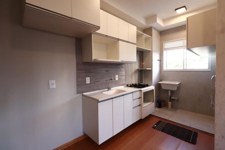Apartamento para alugar com 43m², 2 quartos e sem vagaCozinha e Área de Serviço