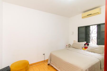 Quarto de casa para alugar com 2 quartos, 66m² em Jardim Tango, São Paulo