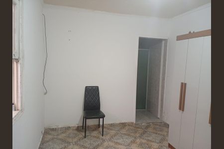 Quarto de casa para alugar com 1 quarto, 120m² em Jardim Adriana, Guarulhos