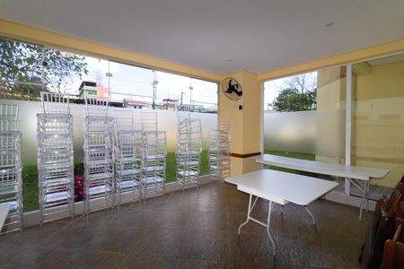 Apartamento à venda com 49m², 2 quartos e 1 vagaÁrea comum - Salão de festas