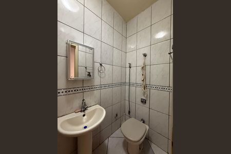 Casa para alugar com 180m², 2 quartos e 1 vagaBanheiro