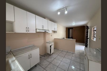 Casa para alugar com 180m², 2 quartos e 1 vagaCozinha