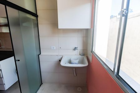 Apartamento para alugar com 61m², 2 quartos e 1 vagaÁrea de Serviço