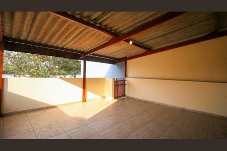Casa para alugar com 110m², 2 quartos e 1 vaga