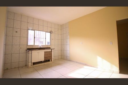 Casa para alugar com 110m², 2 quartos e 1 vaga
