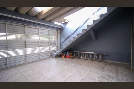 Casa para alugar com 110m², 2 quartos e 1 vaga