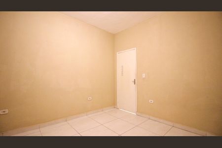 Casa para alugar com 2 quartos, 110m² em Parque Sao Rafael, São Paulo