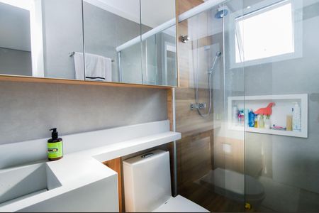 Apartamento à venda com 55m², 2 quartos e 2 vagasBanheiro da Suíte