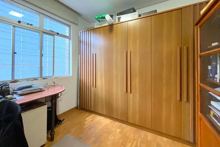 Apartamento à venda com 114m², 3 quartos e 1 vagaQuarto 2