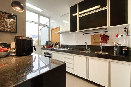 Apartamento à venda com 114m², 3 quartos e 1 vagaCozinha