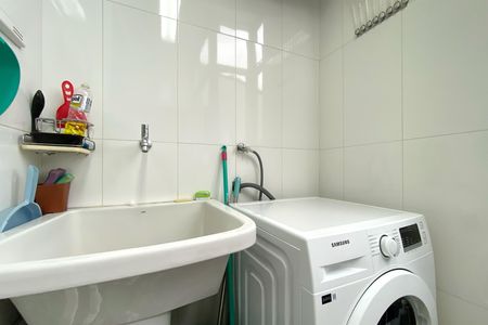 Apartamento à venda com 114m², 3 quartos e 1 vagaÁrea de Serviço