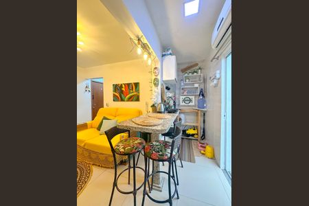 Apartamento para alugar com 78m², 2 quartos e 1 vagaSala de TV