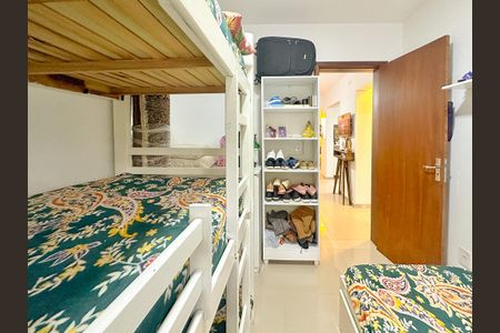 Apartamento para alugar com 78m², 2 quartos e 1 vagaQuarto