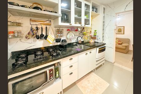 Apartamento para alugar com 78m², 2 quartos e 1 vagaCozinha