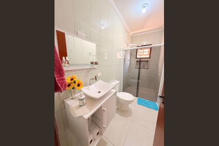 Casa à venda com 146m², 2 quartos e 3 vagasBanheiro Social