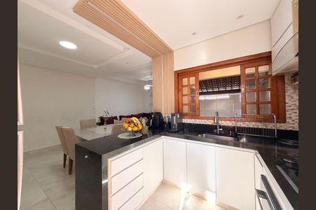 Casa à venda com 146m², 2 quartos e 3 vagasCozinha