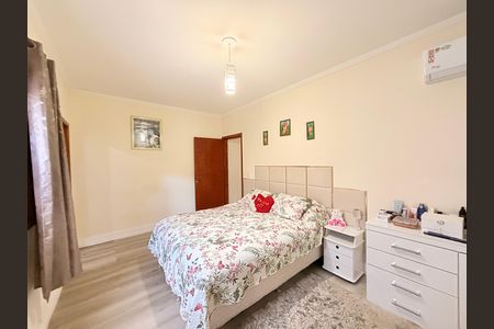 Casa à venda com 146m², 2 quartos e 3 vagasSuíte