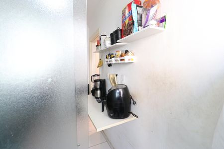 Apartamento à venda com 45m², 2 quartos e sem vagaCozinha e Área de Serviço
