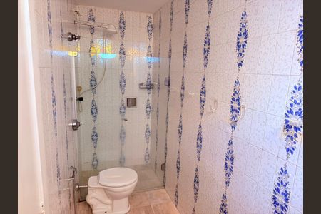 Apartamento para alugar com 160m², 4 quartos e 2 vagas