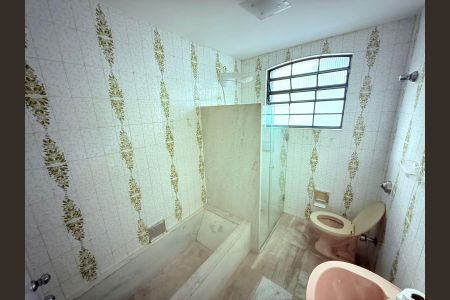 Apartamento para alugar com 160m², 4 quartos e 2 vagas