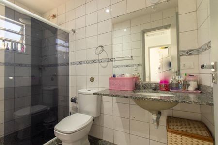 Casa de condomínio à venda com 70m², 3 quartos e 2 vagasBanheiro Social