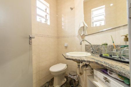 Casa de condomínio à venda com 70m², 3 quartos e 2 vagasLavabo