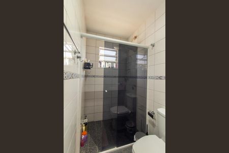 Casa de condomínio à venda com 70m², 3 quartos e 2 vagasBanheiro Social