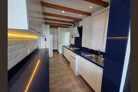 Apartamento à venda com 226m², 3 quartos e 4 vagas Apartamento à venda com 226m², 3 quartos e 4 vagasFoto 05