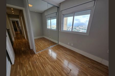 Apartamento à venda com 226m², 3 quartos e 4 vagas Apartamento à venda com 226m², 3 quartos e 4 vagasFoto 24