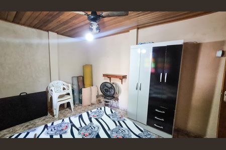 Casa à venda com 175m², 2 quartos e 1 vaga
