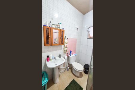 Casa à venda com 175m², 2 quartos e 1 vaga