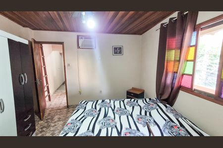 Casa à venda com 175m², 2 quartos e 1 vaga