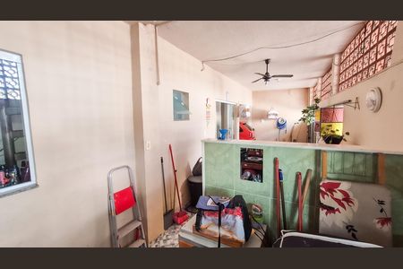Casa à venda com 175m², 2 quartos e 1 vaga
