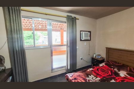 Casa à venda com 175m², 2 quartos e 1 vaga