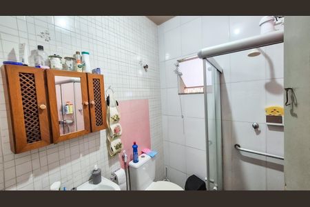Casa à venda com 175m², 2 quartos e 1 vaga